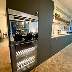 120m2 Modern 3-bedroom Loft In * زيورخ