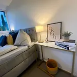 شقة 120m2 Modern 3-bedroom Loft In *