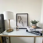 120m2 Modern 3-bedroom Loft In شقة