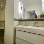 120m2 Modern 3-bedroom Loft In زيورخ