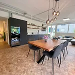 شقة 120m2 Modern 3-bedroom Loft In