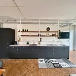 120m2 Modern 3-bedroom Loft In * زيورخ