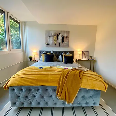 Apartment 120m2 Modern 3-bedroom Loft In