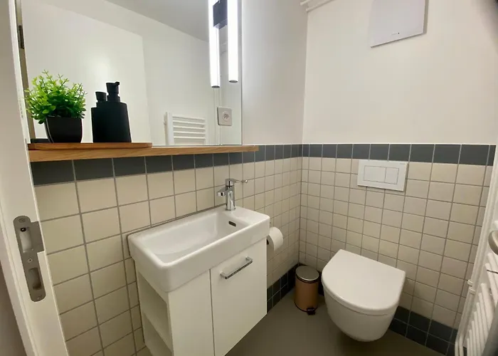 120m2 Modern 3-bedroom Loft In Апартаменти