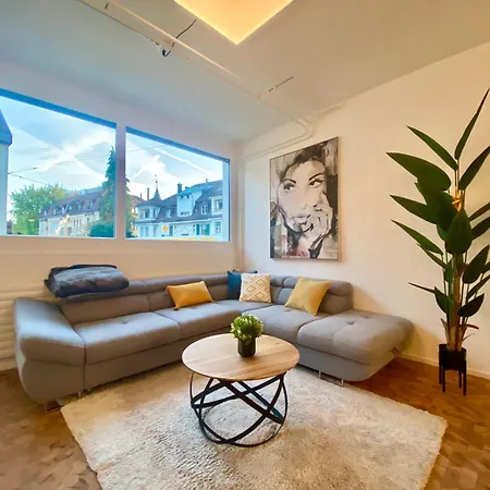 Apartamento 120m2 Modern 3-bedroom Loft In