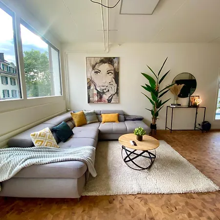 120m2 Modern 3-bedroom Loft In *