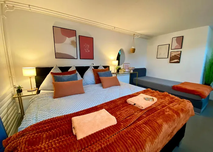 120m2 Modern 3-bedroom Loft In *